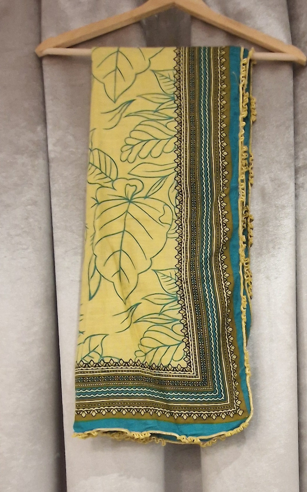 Khadder dress